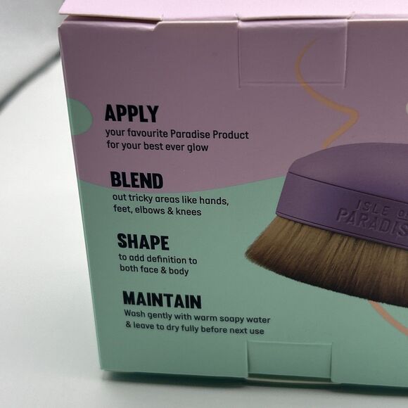 Two Packs, Isle of Paradise Shape and Glow Self Tan Blending Brush Palm Sized - Picture 8 of 13